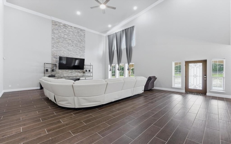 603 S Houston Street, Edgewood, TX 75117, 9 Habitaciones Habitaciones , ,3 BañosBaños,Residential,En Venta,603 S Houston Street,0,21221887