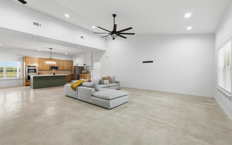 1445 County Road 3690, Paradise, TX 76073, 3 Bedrooms Bedrooms, ,3 BathroomsBathrooms,Residential,For Sale,1445 County Road 3690,0,21223626