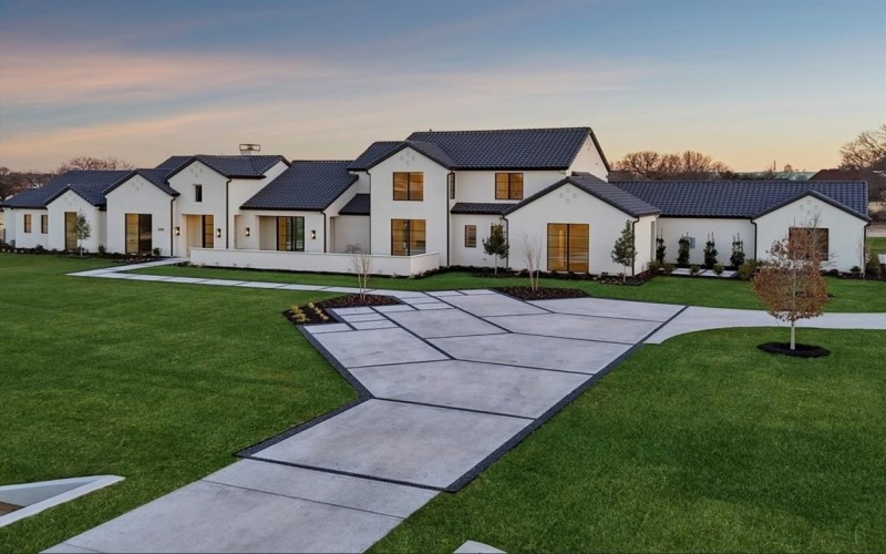 1410 Clydesdale Road, Bartonville, TX 76226, 5 Bedrooms Bedrooms, ,6 BathroomsBathrooms,Residential,For Sale,1410 Clydesdale Road,0,21224488