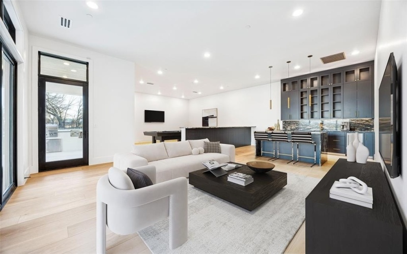 1410 Clydesdale Road, Bartonville, TX 76226, 5 Bedrooms Bedrooms, ,6 BathroomsBathrooms,Residential,For Sale,1410 Clydesdale Road,0,21224488