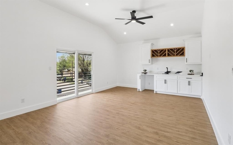 3513 Nomas Street, Dallas, TX 75216, 4 Bedrooms Bedrooms, ,5 BathroomsBathrooms,Residential,For Sale,3513 Nomas Street,0,21224984