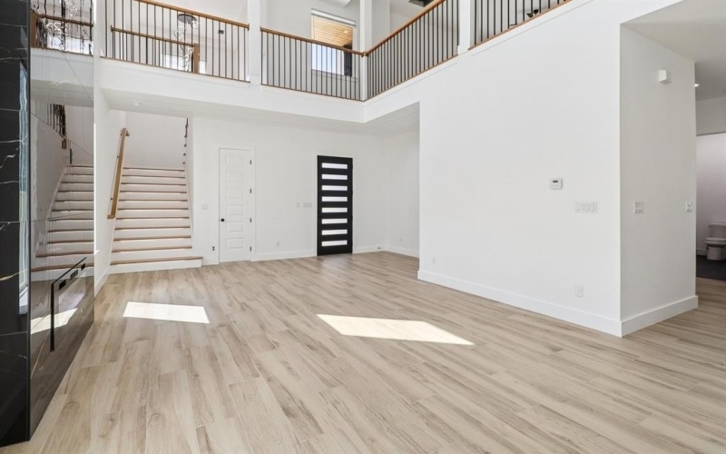 3513 Nomas Street, Dallas, TX 75216, 4 Bedrooms Bedrooms, ,5 BathroomsBathrooms,Residential,For Sale,3513 Nomas Street,0,21224984