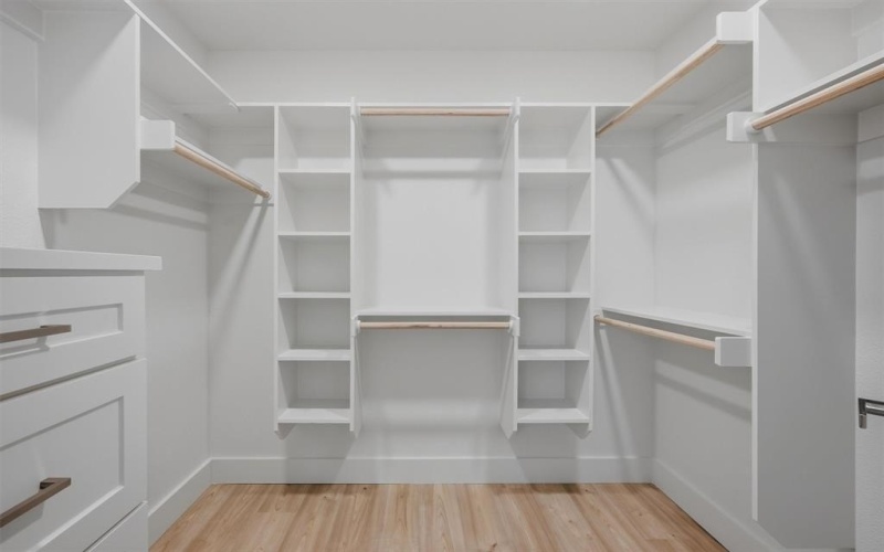 1016 S 1st Street, Sherman, TX 75090, 2 Bedrooms Bedrooms, ,2 BathroomsBathrooms,Residential,For Sale,1016 S 1st Street,0,21225035