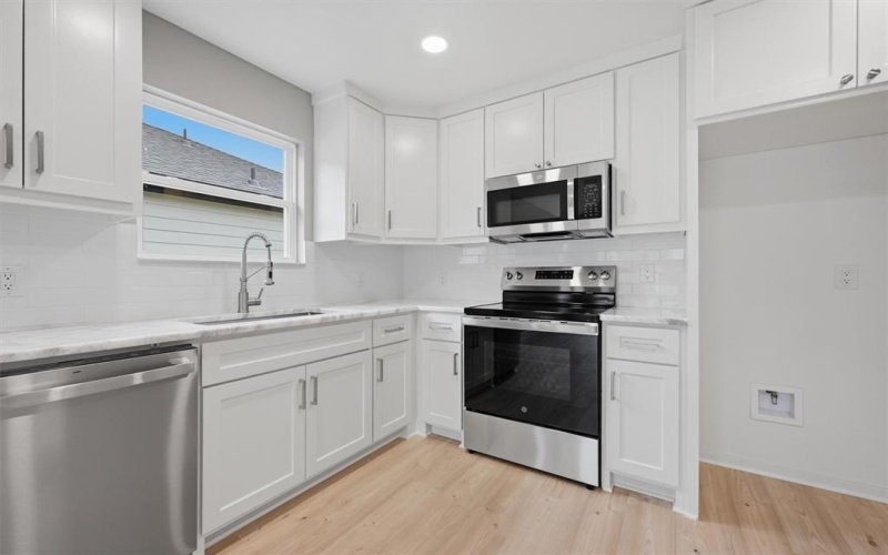 1012 S 1st Street, Sherman, TX 75090, 2 Habitaciones Habitaciones , ,2 BañosBaños,Residential,En Venta,1012 S 1st Street,0,21225052