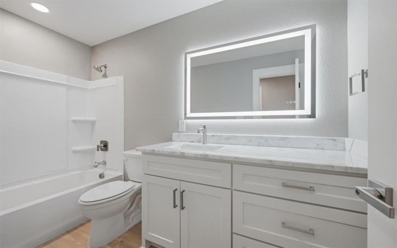 1008 S First Street, Sherman, TX 75090, 2 Habitaciones Habitaciones , ,2 BañosBaños,Residential,En Venta,1008 S First Street,0,21225072