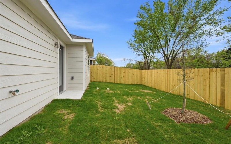 1008 S First Street, Sherman, TX 75090, 2 Habitaciones Habitaciones , ,2 BañosBaños,Residential,En Venta,1008 S First Street,0,21225072