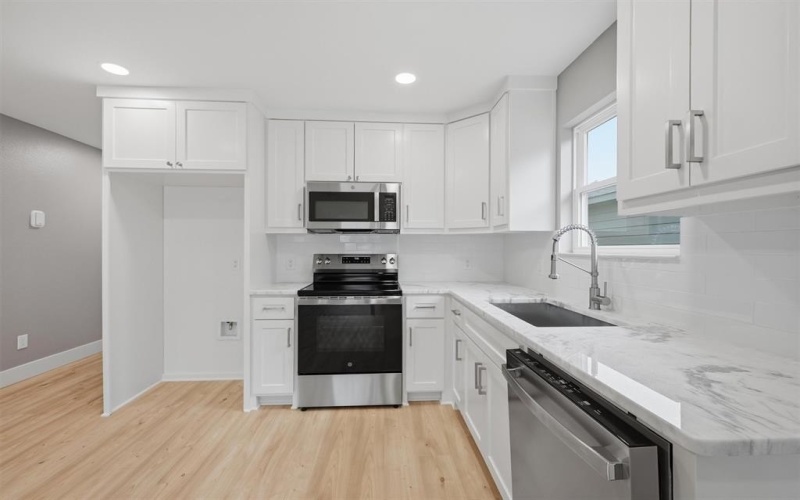 1008 S First Street, Sherman, TX 75090, 2 Habitaciones Habitaciones , ,2 BañosBaños,Residential,En Venta,1008 S First Street,0,21225072