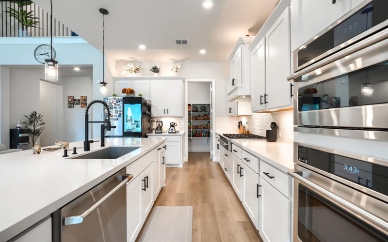 1733 Ambrosia Road, Celina, TX 75009, 4 Habitaciones Habitaciones , ,3 BañosBaños,Residential,En Venta,1733 Ambrosia Road,0,21225201