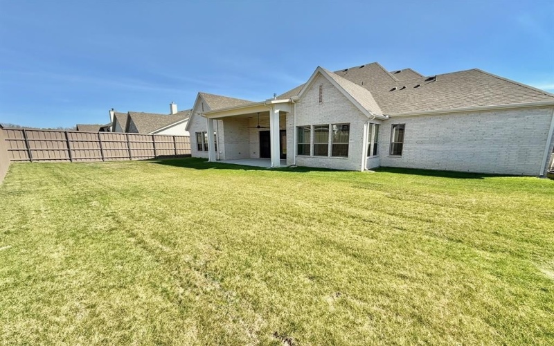 2018 Payton Way, Pottsboro, TX 75076, 5 Bedrooms Bedrooms, ,5 BathroomsBathrooms,Residential,For Sale,2018 Payton Way,0,21225223