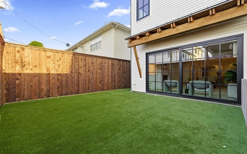 4031 Herschel Avenue, Dallas, TX 75219, 3 Habitaciones Habitaciones , ,3 BañosBaños,Residential,En Venta,4031 Herschel Avenue,0,21225330