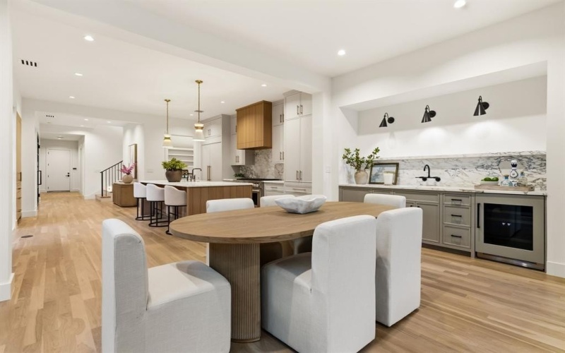 4031 Herschel Avenue, Dallas, TX 75219, 3 Habitaciones Habitaciones , ,3 BañosBaños,Residential,En Venta,4031 Herschel Avenue,0,21225330