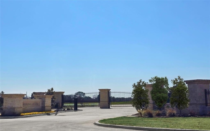 5668 Taylor Trail, Arlington, TX 76017, 4 Bedrooms Bedrooms, ,3 BathroomsBathrooms,Residential,For Sale,5668 Taylor Trail,0,21225519