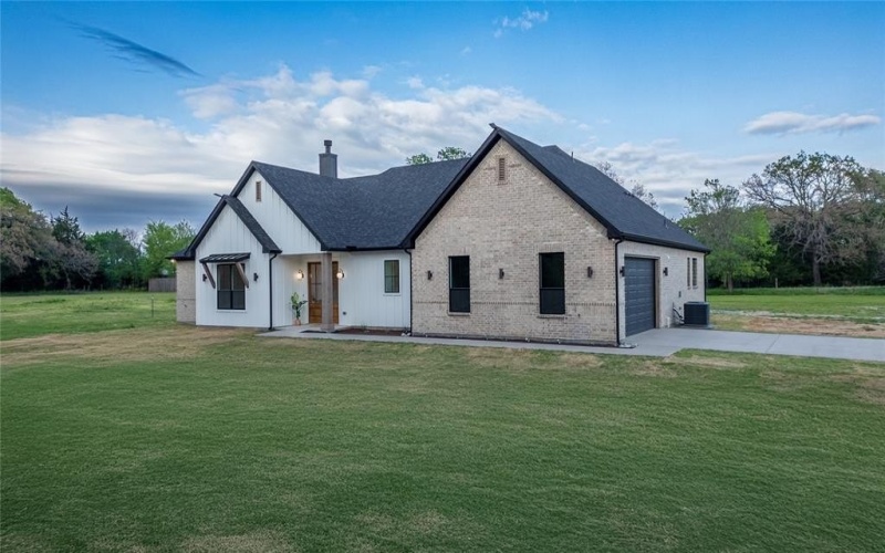 9033 County Road 114, Kaufman, TX 75142, 4 Habitaciones Habitaciones , ,2 BañosBaños,Residential,En Venta,9033 County Road 114,0,21225563