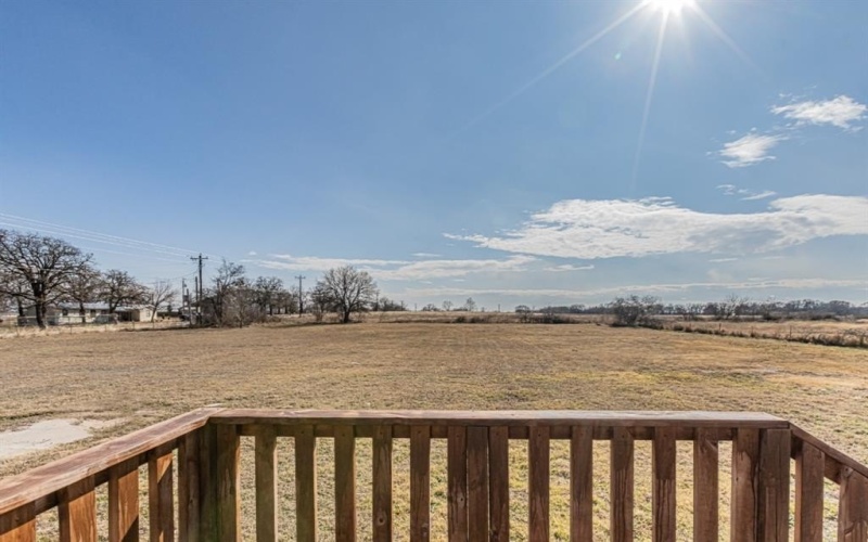 111 County Road 1303, Bridgeport, TX 76426, 4 Bedrooms Bedrooms, ,2 BathroomsBathrooms,Residential,For Sale,111 County Road 1303,0,21225642