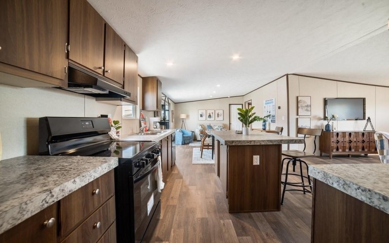 111 County Road 1303, Bridgeport, TX 76426, 4 Bedrooms Bedrooms, ,2 BathroomsBathrooms,Residential,For Sale,111 County Road 1303,0,21225642