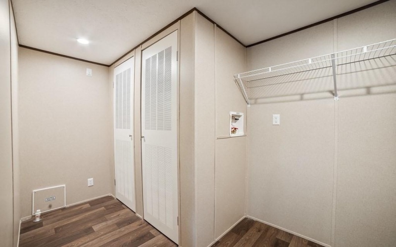 111 County Road 1303, Bridgeport, TX 76426, 4 Bedrooms Bedrooms, ,2 BathroomsBathrooms,Residential,For Sale,111 County Road 1303,0,21225642