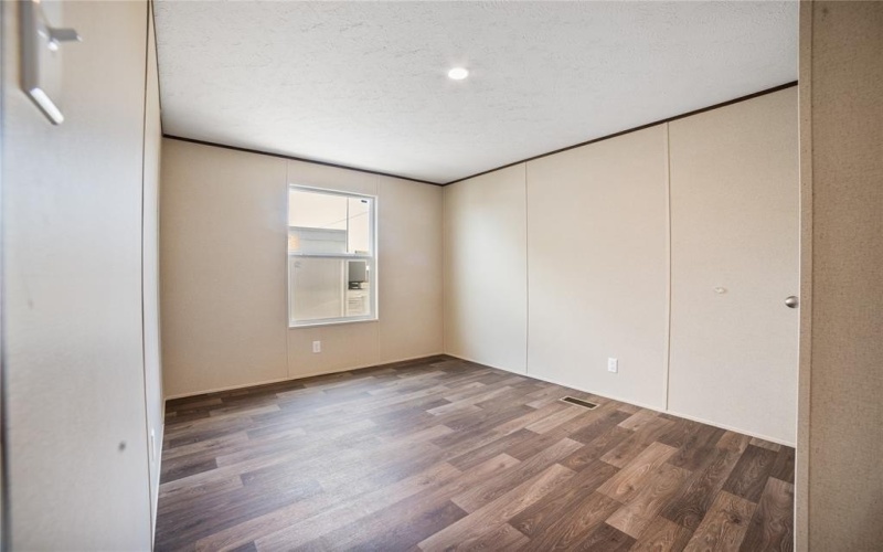 111 County Road 1303, Bridgeport, TX 76426, 4 Bedrooms Bedrooms, ,2 BathroomsBathrooms,Residential,For Sale,111 County Road 1303,0,21225642