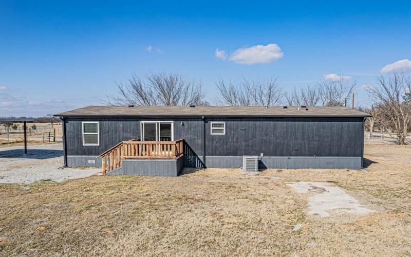 111 County Road 1303, Bridgeport, TX 76426, 4 Bedrooms Bedrooms, ,2 BathroomsBathrooms,Residential,For Sale,111 County Road 1303,0,21225642