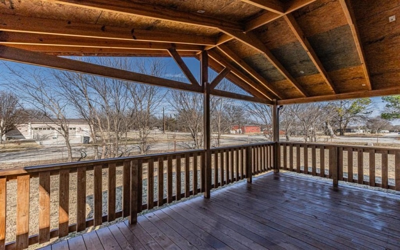 111 County Road 1303, Bridgeport, TX 76426, 4 Bedrooms Bedrooms, ,2 BathroomsBathrooms,Residential,For Sale,111 County Road 1303,0,21225642