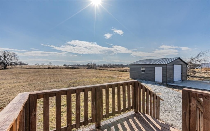 111 County Road 1303, Bridgeport, TX 76426, 4 Bedrooms Bedrooms, ,2 BathroomsBathrooms,Residential,For Sale,111 County Road 1303,0,21225642