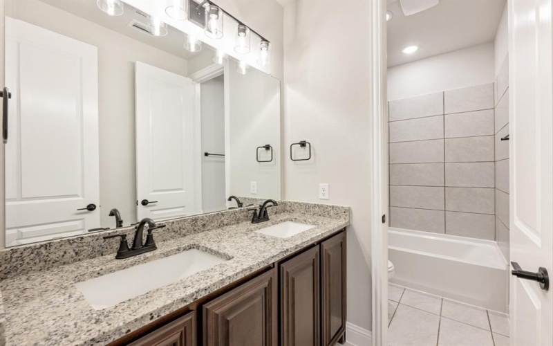 2605 Acton Drive, Mansfield, TX 76084, 4 Bedrooms Bedrooms, ,3 BathroomsBathrooms,Residential,For Sale,2605 Acton Drive,0,21225704