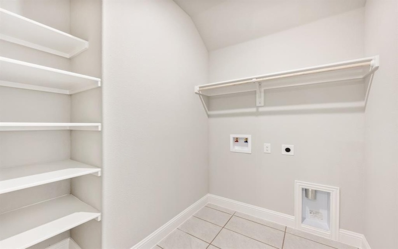 2605 Acton Drive, Mansfield, TX 76084, 4 Bedrooms Bedrooms, ,3 BathroomsBathrooms,Residential,For Sale,2605 Acton Drive,0,21225704