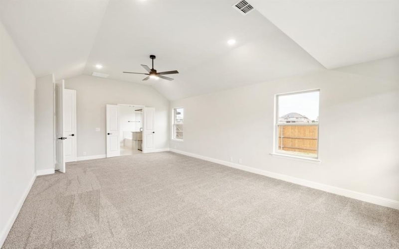 2605 Acton Drive, Mansfield, TX 76084, 4 Bedrooms Bedrooms, ,3 BathroomsBathrooms,Residential,For Sale,2605 Acton Drive,0,21225704