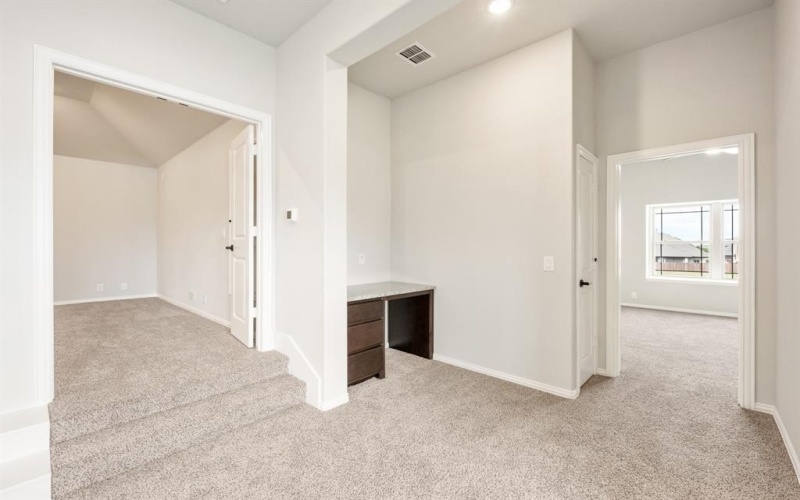 2605 Acton Drive, Mansfield, TX 76084, 4 Bedrooms Bedrooms, ,3 BathroomsBathrooms,Residential,For Sale,2605 Acton Drive,0,21225704