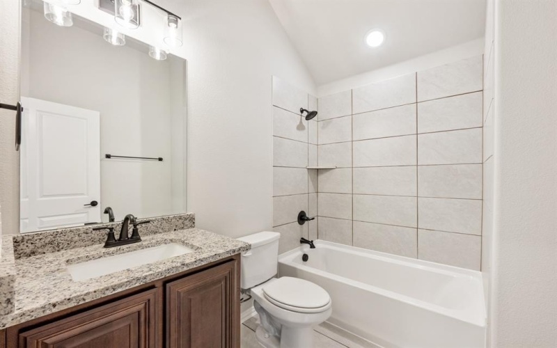 2605 Acton Drive, Mansfield, TX 76084, 4 Bedrooms Bedrooms, ,3 BathroomsBathrooms,Residential,For Sale,2605 Acton Drive,0,21225704