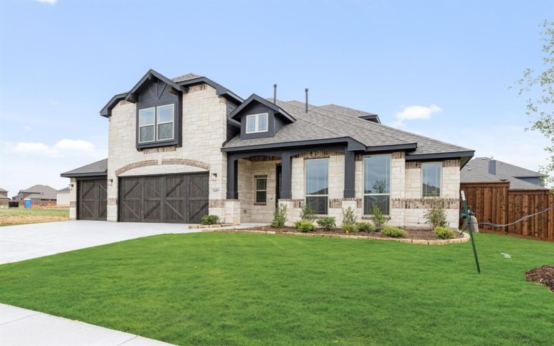 2605 Acton Drive, Mansfield, TX 76084, 4 Bedrooms Bedrooms, ,3 BathroomsBathrooms,Residential,For Sale,2605 Acton Drive,0,21225704