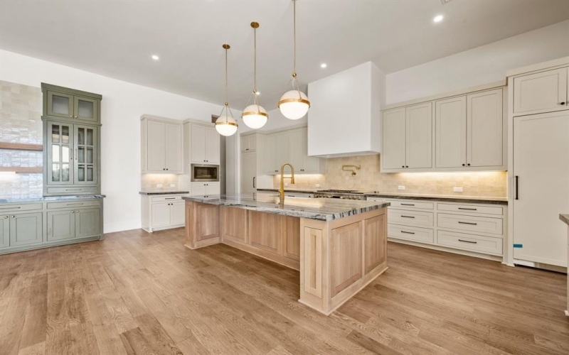 10516 Fleming Pointe Drive, Fort Worth, TX 76179, 5 Habitaciones Habitaciones , ,7 BañosBaños,Residential,En Venta,10516 Fleming Pointe Drive,0,21225832