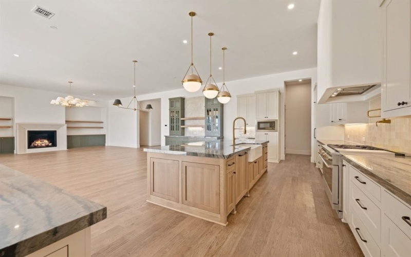 10516 Fleming Pointe Drive, Fort Worth, TX 76179, 5 Habitaciones Habitaciones , ,7 BañosBaños,Residential,En Venta,10516 Fleming Pointe Drive,0,21225832