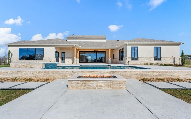 10516 Fleming Pointe Drive, Fort Worth, TX 76179, 5 Habitaciones Habitaciones , ,7 BañosBaños,Residential,En Venta,10516 Fleming Pointe Drive,0,21225832