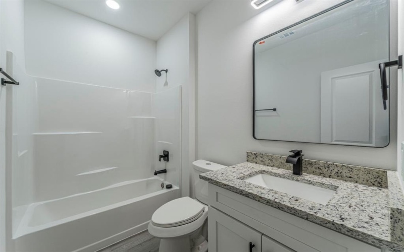 101 Bayside Drive, Malakoff, TX 75148, 3 Habitaciones Habitaciones , ,2 BañosBaños,Residential,En Venta,101 Bayside Drive,0,21225936