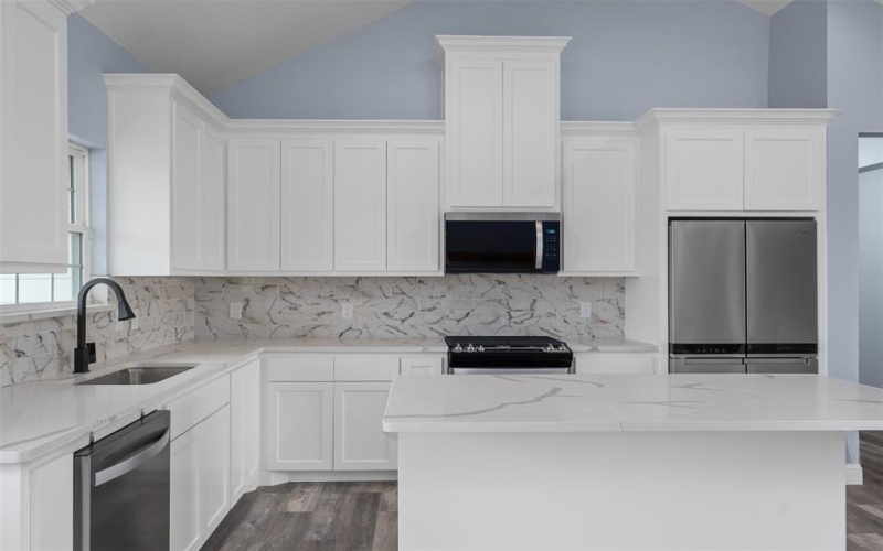 1021 Don Eve Court, Azle, TX 76020, 4 Bedrooms Bedrooms, ,2 BathroomsBathrooms,Residential,For Sale,1021 Don Eve Court,0,21226079