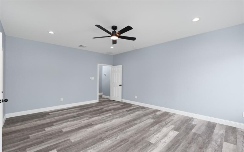 1021 Don Eve Court, Azle, TX 76020, 4 Bedrooms Bedrooms, ,2 BathroomsBathrooms,Residential,For Sale,1021 Don Eve Court,0,21226079