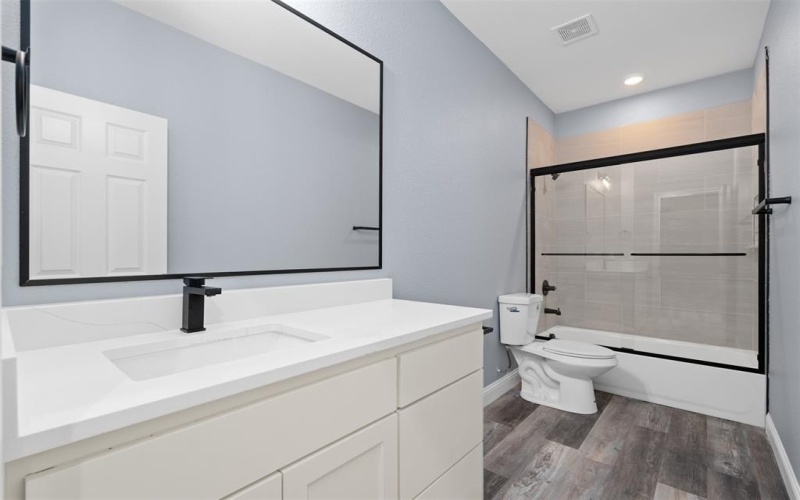 1021 Don Eve Court, Azle, TX 76020, 4 Bedrooms Bedrooms, ,2 BathroomsBathrooms,Residential,For Sale,1021 Don Eve Court,0,21226079