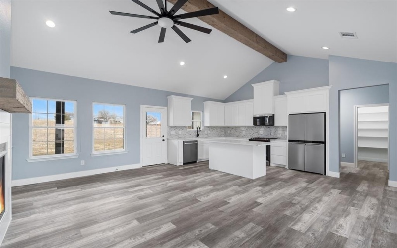 1021 Don Eve Court, Azle, TX 76020, 4 Bedrooms Bedrooms, ,2 BathroomsBathrooms,Residential,For Sale,1021 Don Eve Court,0,21226079