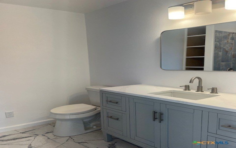 408 W Royal Oak Lane, Rockport, TX 78382, 3 Bedrooms Bedrooms, ,2 BathroomsBathrooms,Residential,For Sale,408 W Royal Oak Lane,0,609000