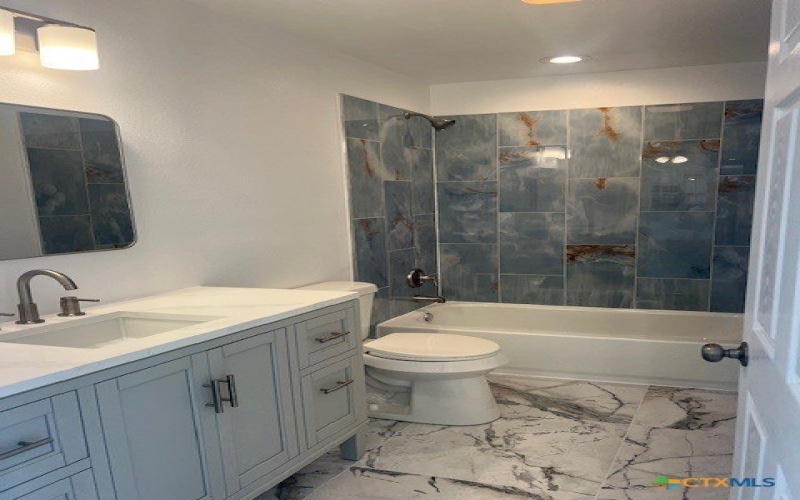 408 W Royal Oak Lane, Rockport, TX 78382, 3 Bedrooms Bedrooms, ,2 BathroomsBathrooms,Residential,For Sale,408 W Royal Oak Lane,0,609000