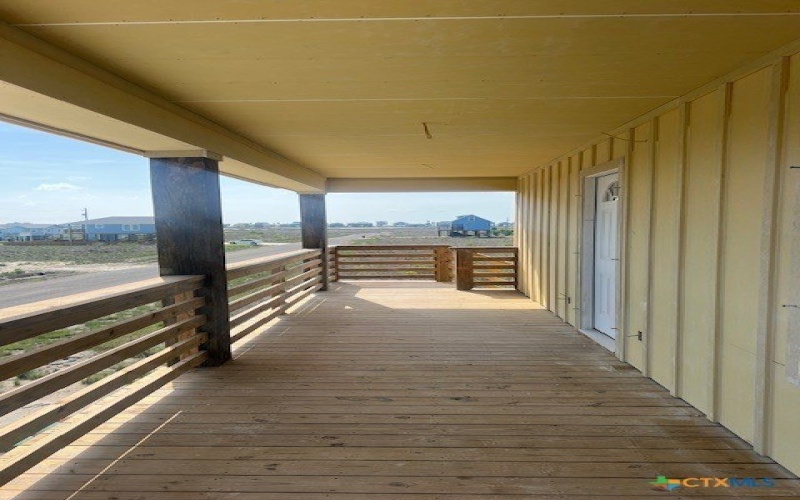 408 W Royal Oak Lane, Rockport, TX 78382, 3 Bedrooms Bedrooms, ,2 BathroomsBathrooms,Residential,For Sale,408 W Royal Oak Lane,0,609000