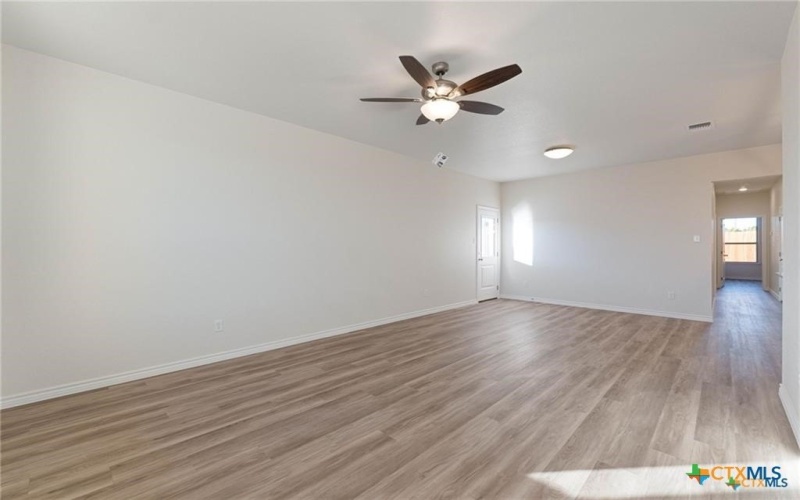 202 Adley Avenue unit: B, Copperas Cove, TX 76522, 3 Bedrooms Bedrooms, ,2 BathroomsBathrooms,Residential Multi Family,For Sale,202 Adley Avenue unit: B,0,609270