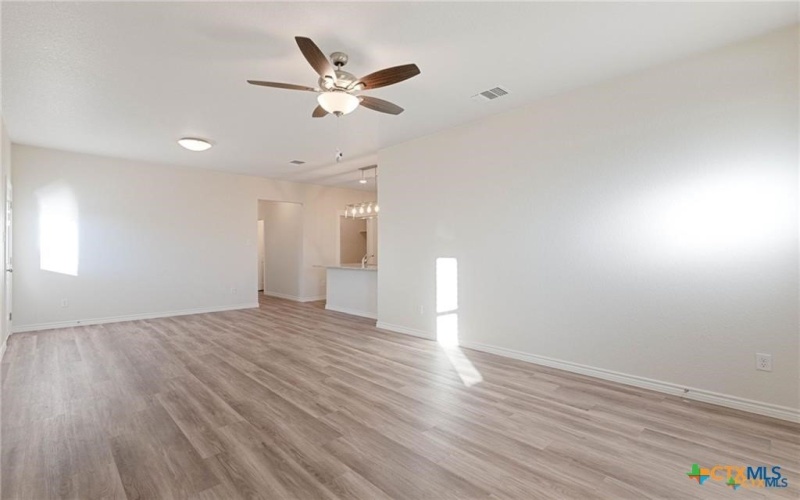 202 Adley Avenue unit: B, Copperas Cove, TX 76522, 3 Bedrooms Bedrooms, ,2 BathroomsBathrooms,Residential Multi Family,For Sale,202 Adley Avenue unit: B,0,609270