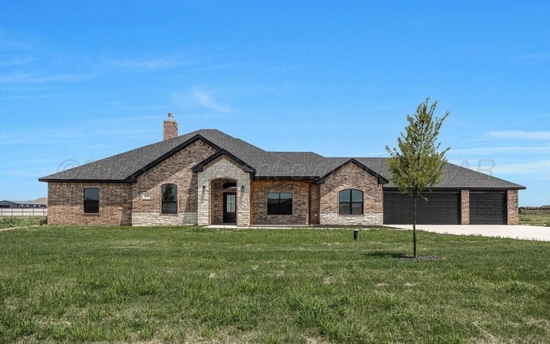 9300 WINTERGREEN Lane, Amarillo, TX 79119-2010, 4 Bedrooms Bedrooms, ,3 BathroomsBathrooms,Residential,For Sale,9300 WINTERGREEN Lane,0,26-2748