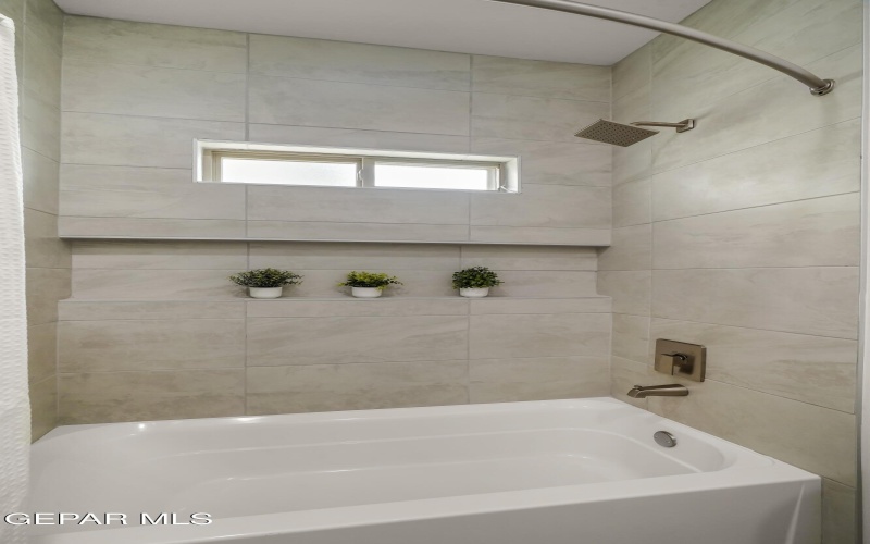 1437 Indigo Sky Street, El Paso, TX 79928, 3 Habitaciones Habitaciones , ,2 BañosBaños,Residential,En Venta,1437 Indigo Sky Street,0,941458