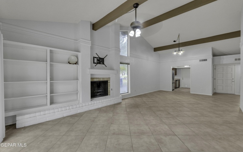 620 LAKEWAY Drive, El Paso, TX 79932, 2 Habitaciones Habitaciones , ,2 BañosBaños,Residential,En Venta,620 LAKEWAY Drive,0,941474