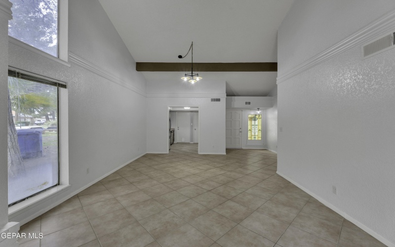 620 LAKEWAY Drive, El Paso, TX 79932, 2 Habitaciones Habitaciones , ,2 BañosBaños,Residential,En Venta,620 LAKEWAY Drive,0,941474