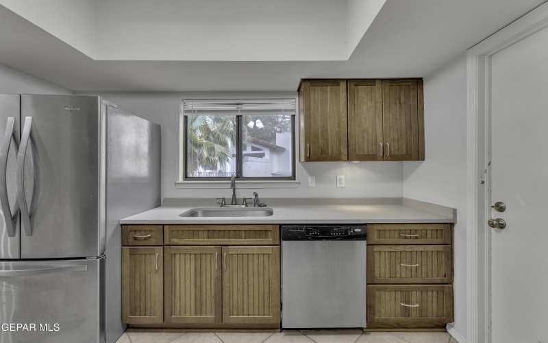 620 LAKEWAY Drive, El Paso, TX 79932, 2 Habitaciones Habitaciones , ,2 BañosBaños,Residential,En Venta,620 LAKEWAY Drive,0,941474