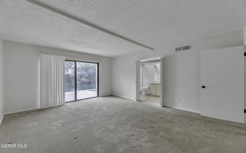 620 LAKEWAY Drive, El Paso, TX 79932, 2 Habitaciones Habitaciones , ,2 BañosBaños,Residential,En Venta,620 LAKEWAY Drive,0,941474