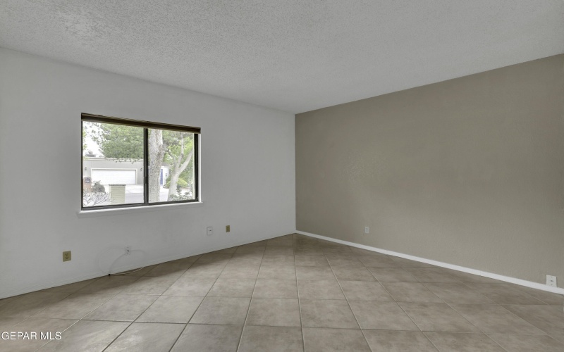 620 LAKEWAY Drive, El Paso, TX 79932, 2 Habitaciones Habitaciones , ,2 BañosBaños,Residential,En Venta,620 LAKEWAY Drive,0,941474